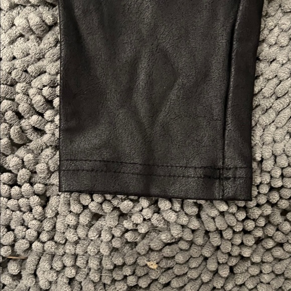 Shinestar Classic Black Leggings - Picture 4 of 11